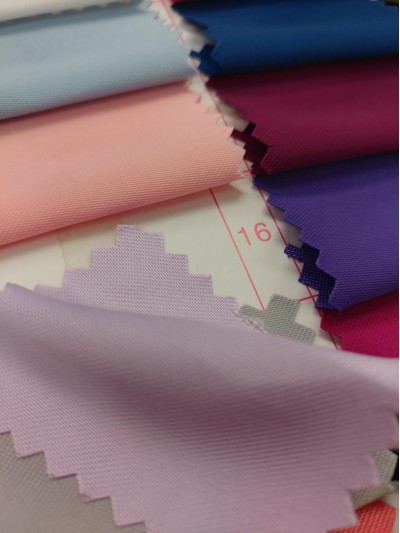 GZ-HGHI  高密米琪 厚色丁 畢業袍 45度照